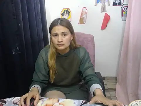 Mia davis01 online show from May 28, 2026, 5:49 am
