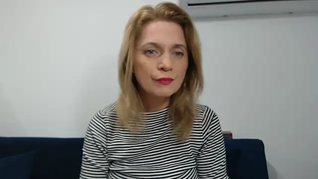 MysticCreature online show from March 12, 2026, 4:18 am