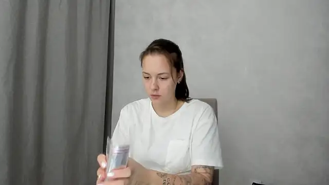 why again me online show from February 11, 2026, 9:09 pm