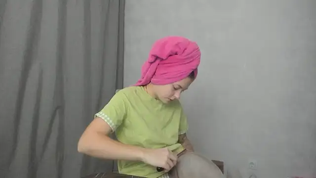 why again me online show from March 3, 2026, 7:42 pm