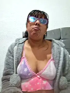 ZaidaWet online show from March 13, 2025, 1:40 pm