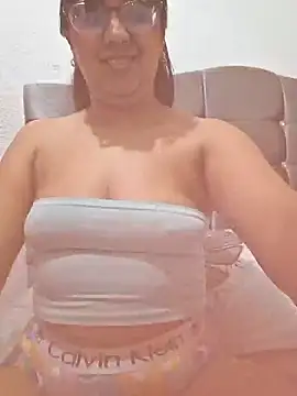 ZaidaWet online show from April 27, 2026, 12:25 pm