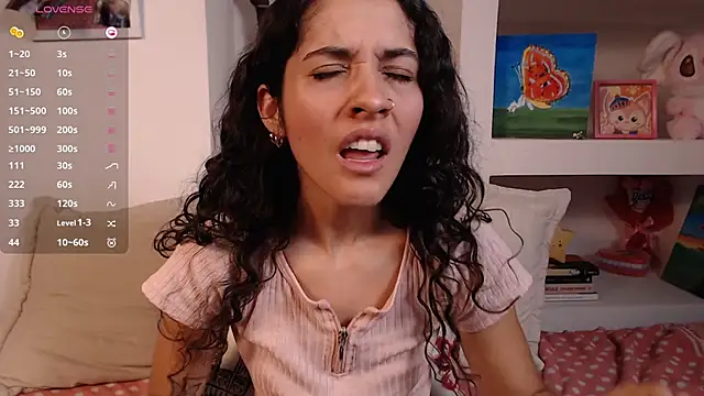 lailypink online show from September 12, 2025, 2:17 pm