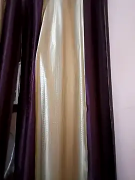 LadyloverSameer online show from January 9, 2025, 2:11 am