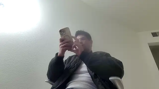 SebastianReiss online show from March 25, 2026, 6:41 am