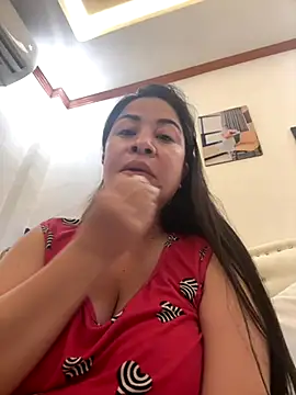 Snapshot of Tightwetholesxx chatting on October 9, 2025, 3:21 pm Tightwetholesxx online show from October 9, 2025, 3:21 pm