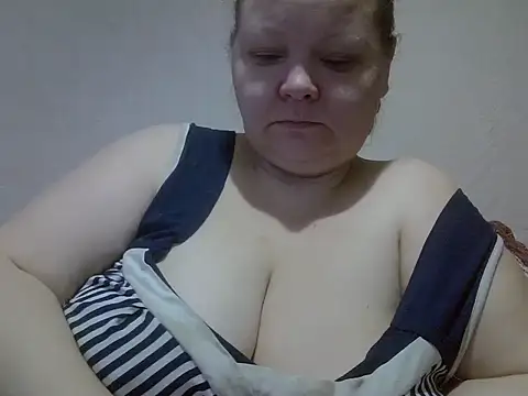 Jane Kissys online show from November 14, 2025, 7:07 am