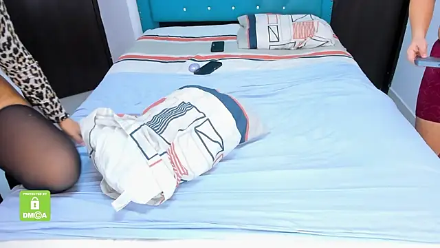 Snapshot of Squirt_couple chatting on October 30, 2025, 3:13 pm Squirt couple online show from October 30, 2025, 3:13 pm