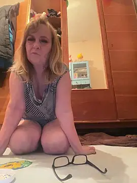 Snapshot of Irina2909@xh chatting on February 28, 2026, 10:22 pm Irina2909xh online show from February 28, 2026, 10:22 pm