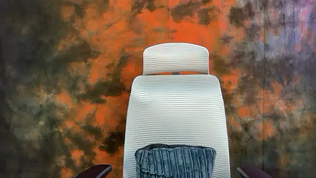 selen 5 online show from November 6, 2025, 6:20 pm