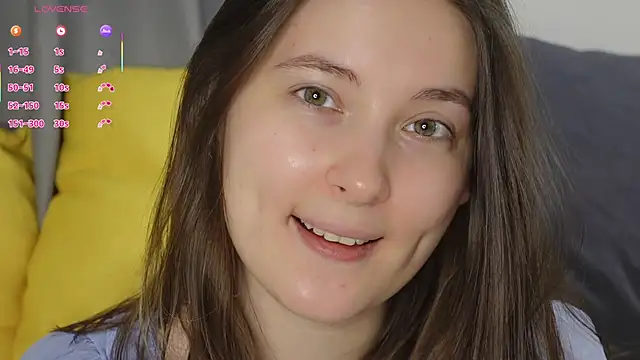 BeckyMartens online show from December 3, 2025, 3:36 am