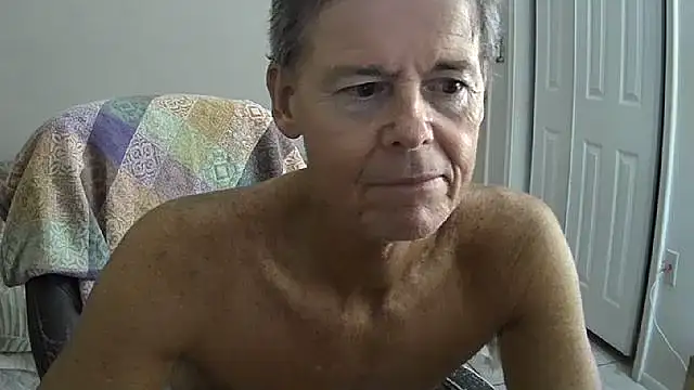 nakeedcowboi65 online show from October 18, 2025, 9:32 am