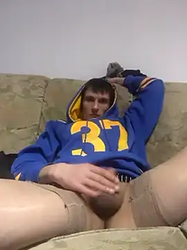 maciej online show from December 16, 2024, 10:03 pm