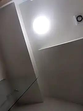 maciej online show from March 23, 2025, 5:21 am