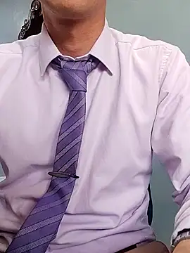 Snapshot of Business_dickkk chatting on January 2, 2025, 9:39 pm Business dickkk online show from January 2, 2025, 9:39 pm