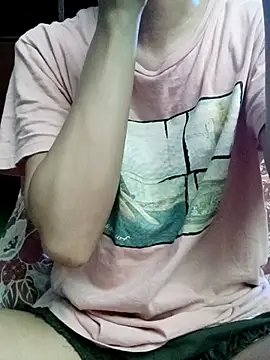 QueenSoreal online show from February 2, 2026, 6:06 pm