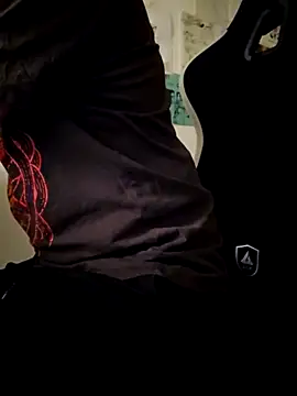 Snapshot of verylargecock chatting on February 9, 2026, 4:44 pm verylargecock online show from February 9, 2026, 4:44 pm