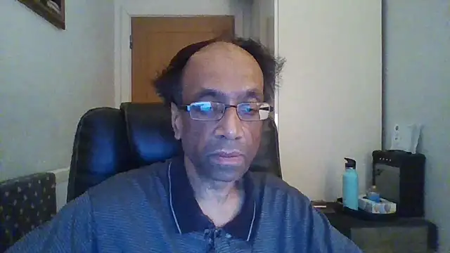 rauncher1 online show from December 23, 2025, 12:41 am