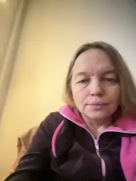 Susanel online show from December 15, 2024, 10:50 am