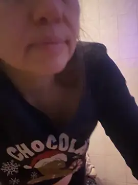 Susanel online show from January 5, 2026, 8:12 pm