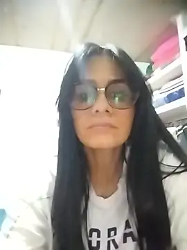 Loreana devil online show from February 23, 2026, 9:34 pm