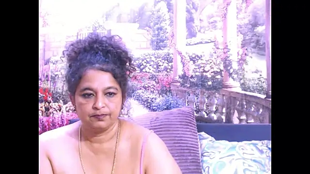 Snapshot of indianstar75 chatting on March 7, 2025, 1:31 am indianstar75 online show from March 7, 2025, 1:31 am