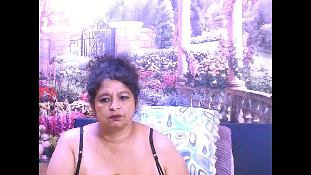 Snapshot of indianstar75 chatting on March 7, 2025, 11:29 am indianstar75 online show from March 7, 2025, 11:29 am
