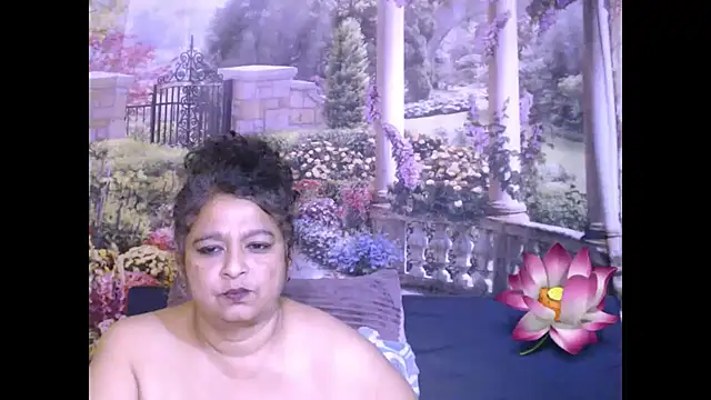 Snapshot of indianstar75 chatting on March 22, 2025, 12:49 am indianstar75 online show from March 22, 2025, 12:49 am