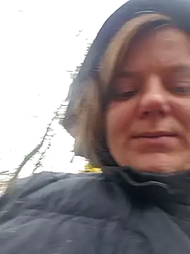 Cutegirlforyou online show from November 27, 2025, 12:07 pm