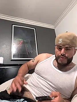 gardy8585 online show from May 11, 2026, 10:51 pm
