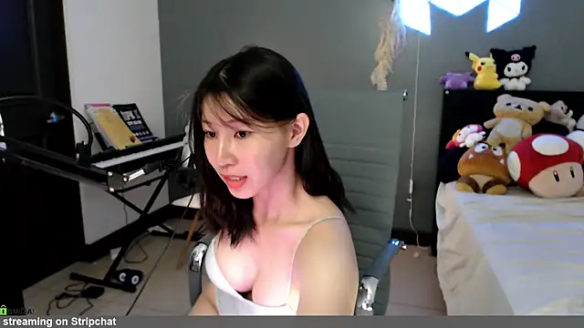 minarocket  online show from May 19, 2026, 2:23 pm