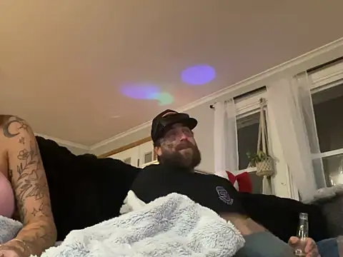 lexymarie online show from December 4, 2025, 1:48 am