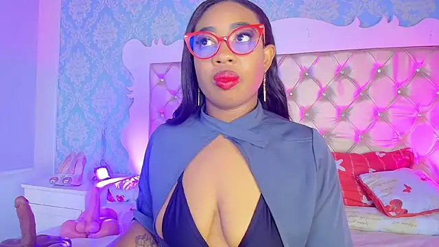 CaseyMoon online show from April 16, 2026, 12:39 pm