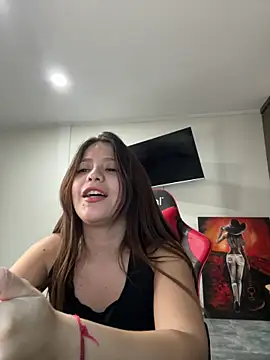 kiarafonseca  online show from February 14, 2025, 12:51 am