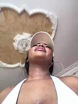 Snapshot of MonicaSex_ chatting on May 3, 2026, 6:36 pm MonicaSex online show from May 3, 2026, 6:36 pm