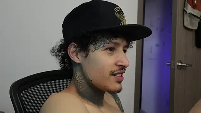 Snapshot of trieone chatting on January 31, 2026, 10:08 pm trieone online show from January 31, 2026, 10:08 pm