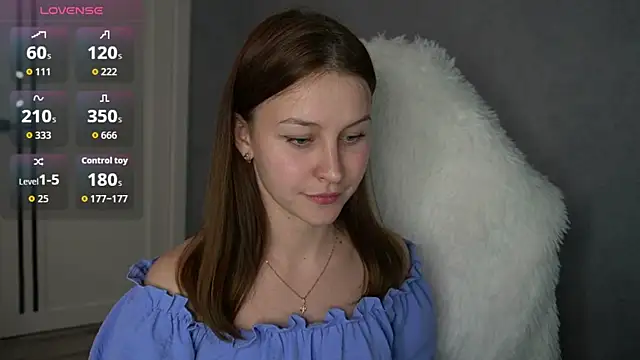 Snapshot of Golyboglazkaa chatting on April 11, 2026, 11:20 pm Golyboglazkaa online show from April 11, 2026, 11:20 pm