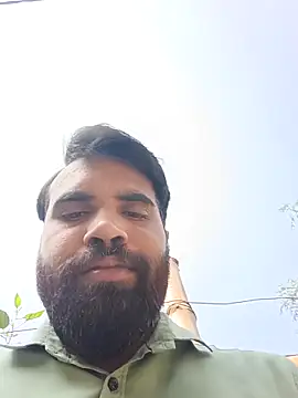 Snapshot of Dogol1990 chatting on December 5, 2025, 7:39 am Dogol1990 online show from December 5, 2025, 7:39 am