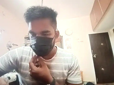 Snapshot of luckyloki chatting on March 21, 2025, 7:55 am luckyloki online show from March 21, 2025, 7:55 am