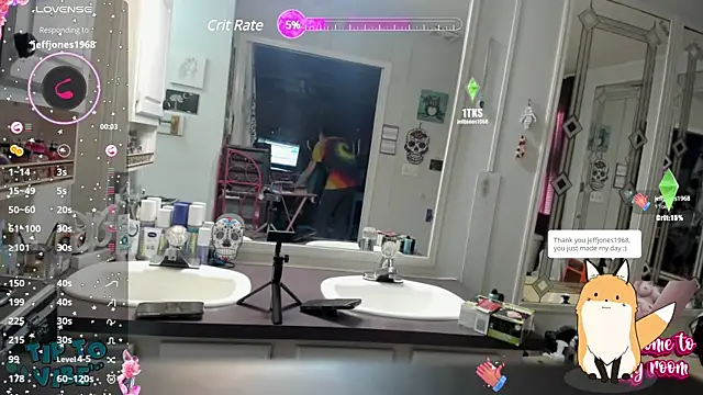 Snapshot of lolabunny9 chatting on December 2, 2024, 3:25 pm lolabunny9 online show from December 2, 2024, 3:25 pm