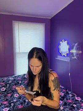 Snapshot of lolabunny9 chatting on December 20, 2024, 6:24 pm lolabunny9 online show from December 20, 2024, 6:24 pm