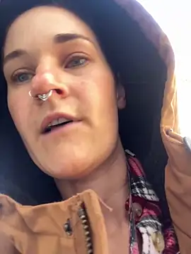 Snapshot of lolabunny9 chatting on January 7, 2025, 3:23 pm lolabunny9 online show from January 7, 2025, 3:23 pm