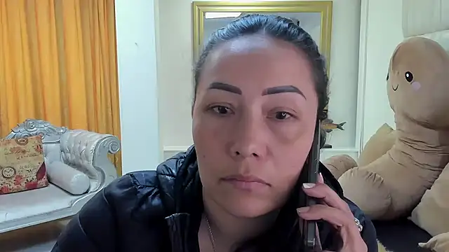 Snapshot of gaby_trent chatting on December 21, 2024, 3:20 pm gaby trent online show from December 21, 2024, 3:20 pm