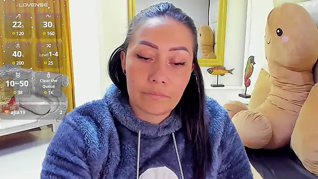 Snapshot of gaby_trent chatting on January 29, 2025, 7:32 pm gaby trent online show from January 29, 2025, 7:32 pm