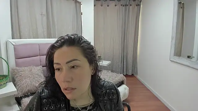 gaby trent online show from May 25, 2026, 4:24 pm