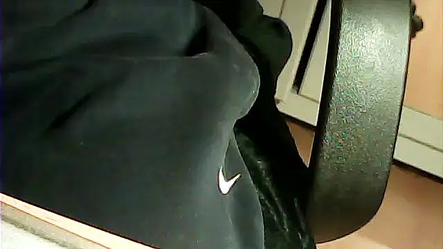 Snapshot of kalinixta chatting on September 9, 2025, 5:45 pm kalinixta online show from September 9, 2025, 5:45 pm