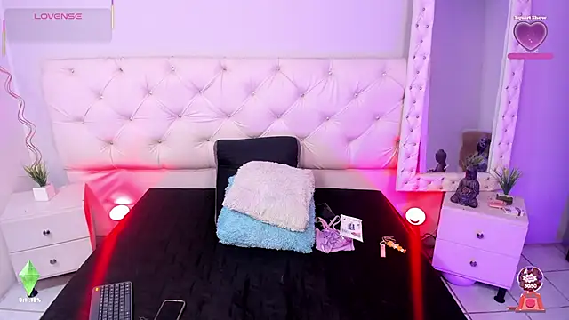 ximena slut 21 online show from October 1, 2025, 3:34 am