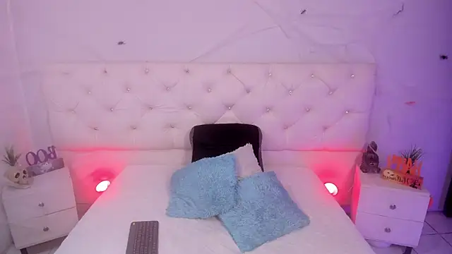 ximena slut 21 online show from October 14, 2025, 3:40 am