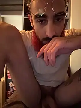 Snapshot of Av0caT chatting on February 14, 2026, 4:37 pm Av0caT online show from February 14, 2026, 4:37 pm