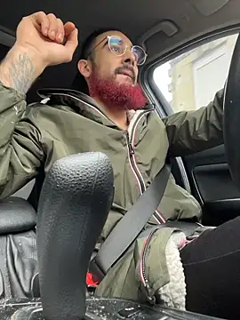 Snapshot of Av0caT chatting on February 24, 2026, 12:25 pm Av0caT online show from February 24, 2026, 12:25 pm